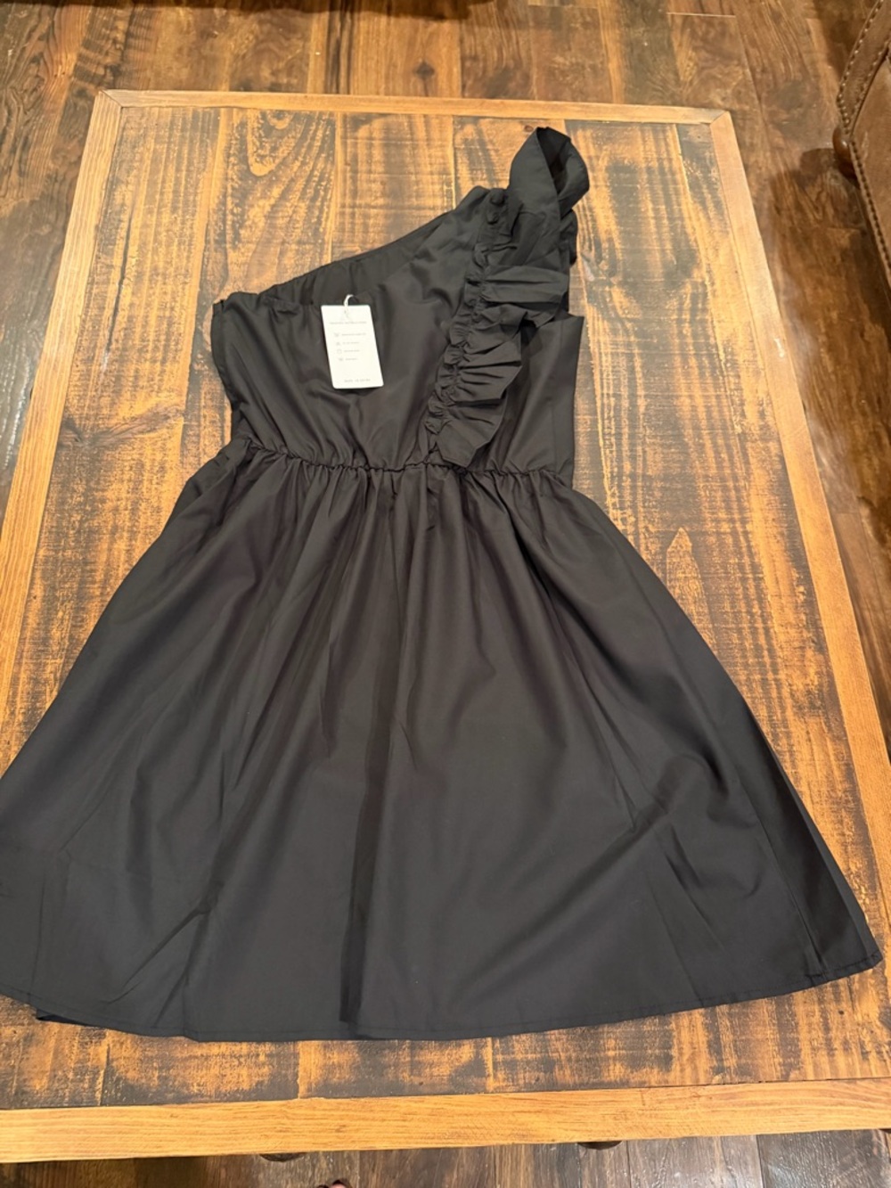 One-Shoulder Black Ruffle Cocktail Dress - Picture 4 of 8